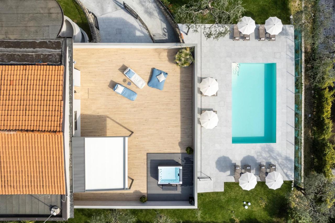 Evo Suites Apartments ลีโมเนซุลการ์ดา ภายนอก รูปภาพ